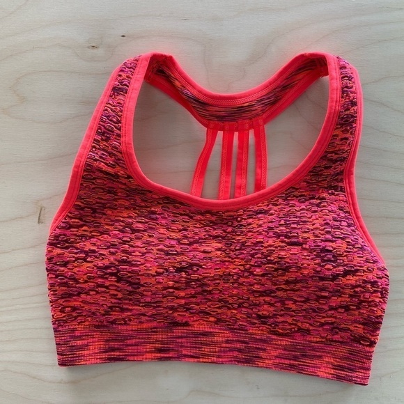 Jockey Sports Bra size medium (CD) - Picture 1 of 11